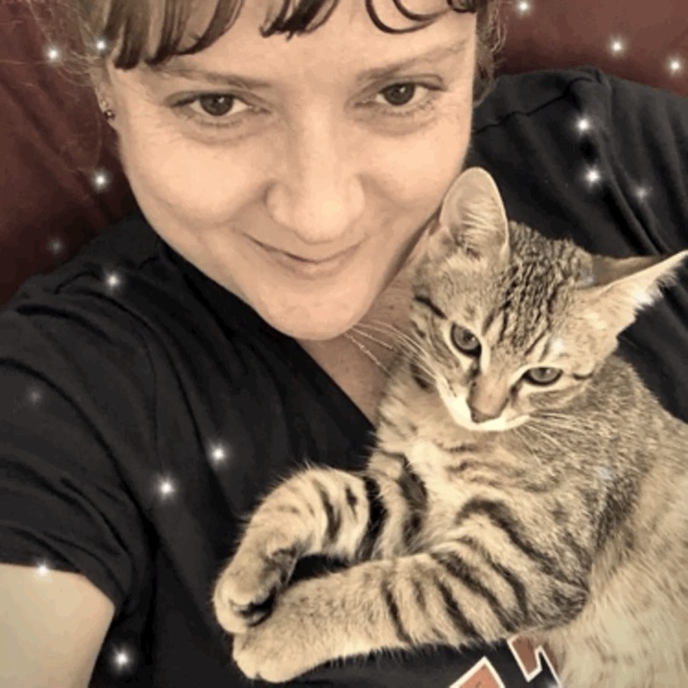 Meet your Posher, April